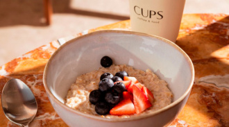    Cups