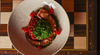 ������� ���������� ���� � Reina Bistro