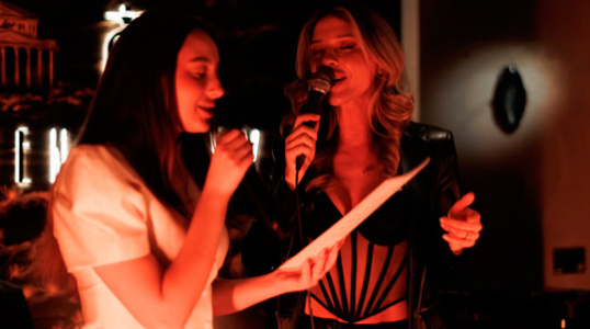 Mendeleev Bar & Music: ����� ������ ������� �������