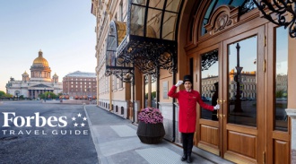      Forbes Travel Guide