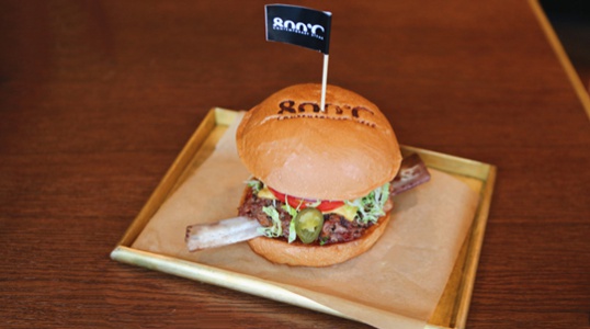 800�� Contemporary Steak � ������� �� ������