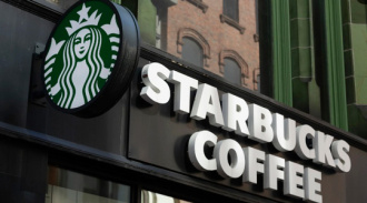 Starbucks ����������� $1 ���� � ����������� �������� ������� ����� ��� ������