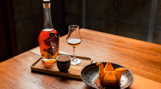 HIJI IZAKAYA-BAR    by Courvoisier