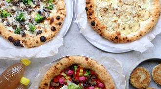 Frankie Brooklyn Style Pizza -  -