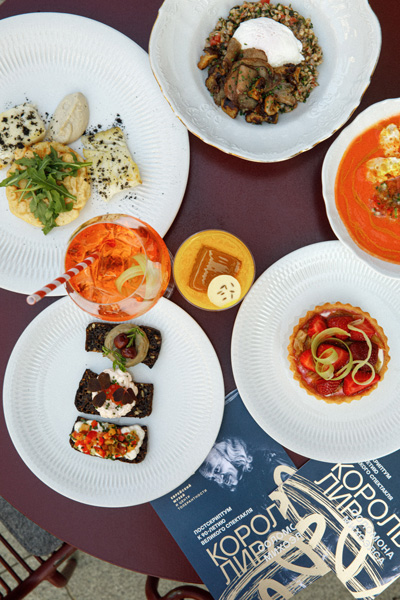 01-Brodo-bar&kitchen.jpg