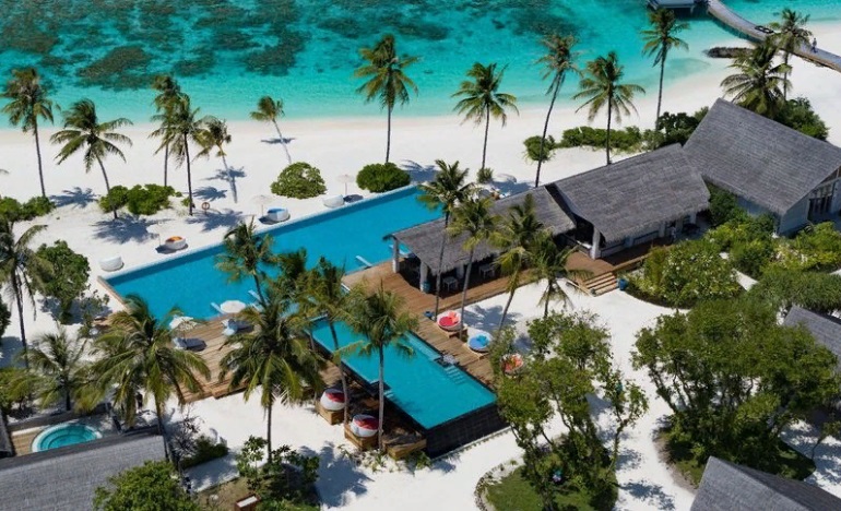 Cora Cora Maldives - 03.jpg