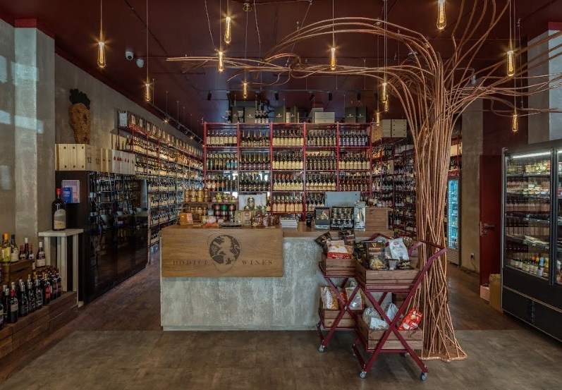 Dodici Wine-01.jpg