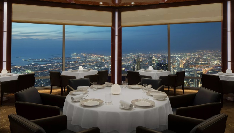 At.Mosphere Burj Khalifa.jpg
