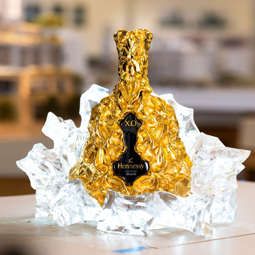 01-Hennessy's-X.jpg