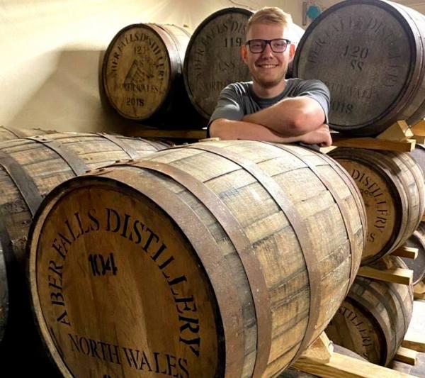 Welsh Whisky Company Whisky-3.jpg