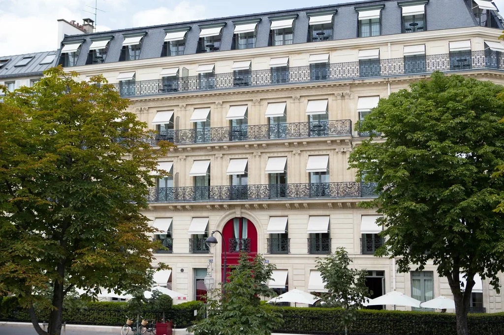 La Réserve Paris_RestoranNews-01.jpg