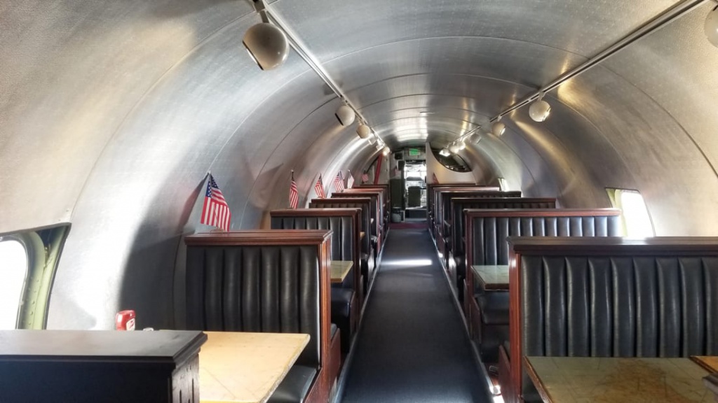 The Airplane Restaurant-01.jpg The Airplane Restaurant-01.jpg