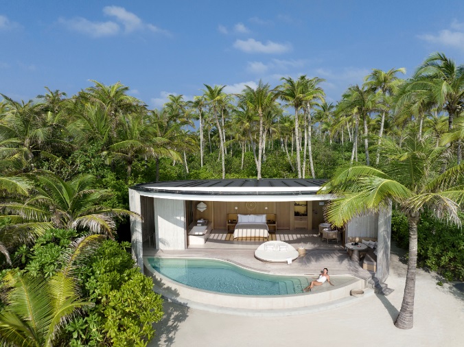 01-The Ritz-Carlton Maldives, Fari Islands.jpg